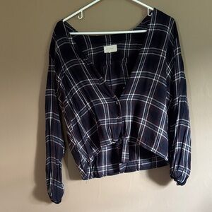 MELLODAY Black Plaid Button-Down Shirt